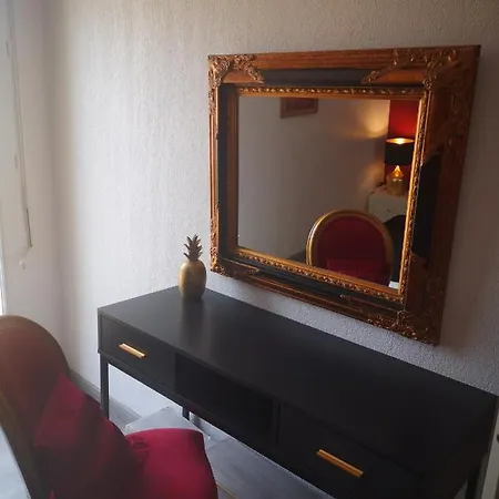 La Palmeraie Village Naturiste Bed & Breakfast *