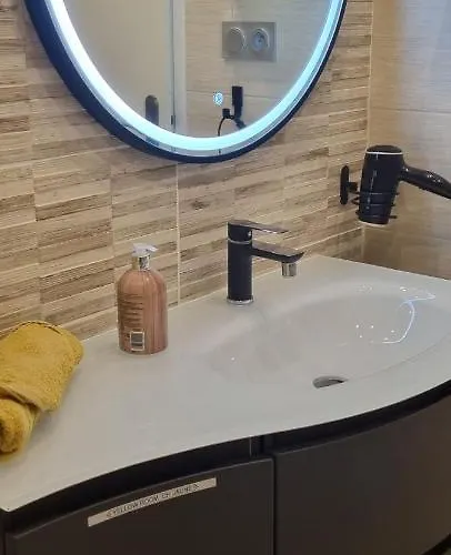 La Palmeraie Village Naturiste B&B